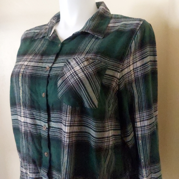 Dressbarn Plus Size 2X Dark Green Gold Plaid Long Sleeve Button Up Flannel Top - Picture 2 of 10